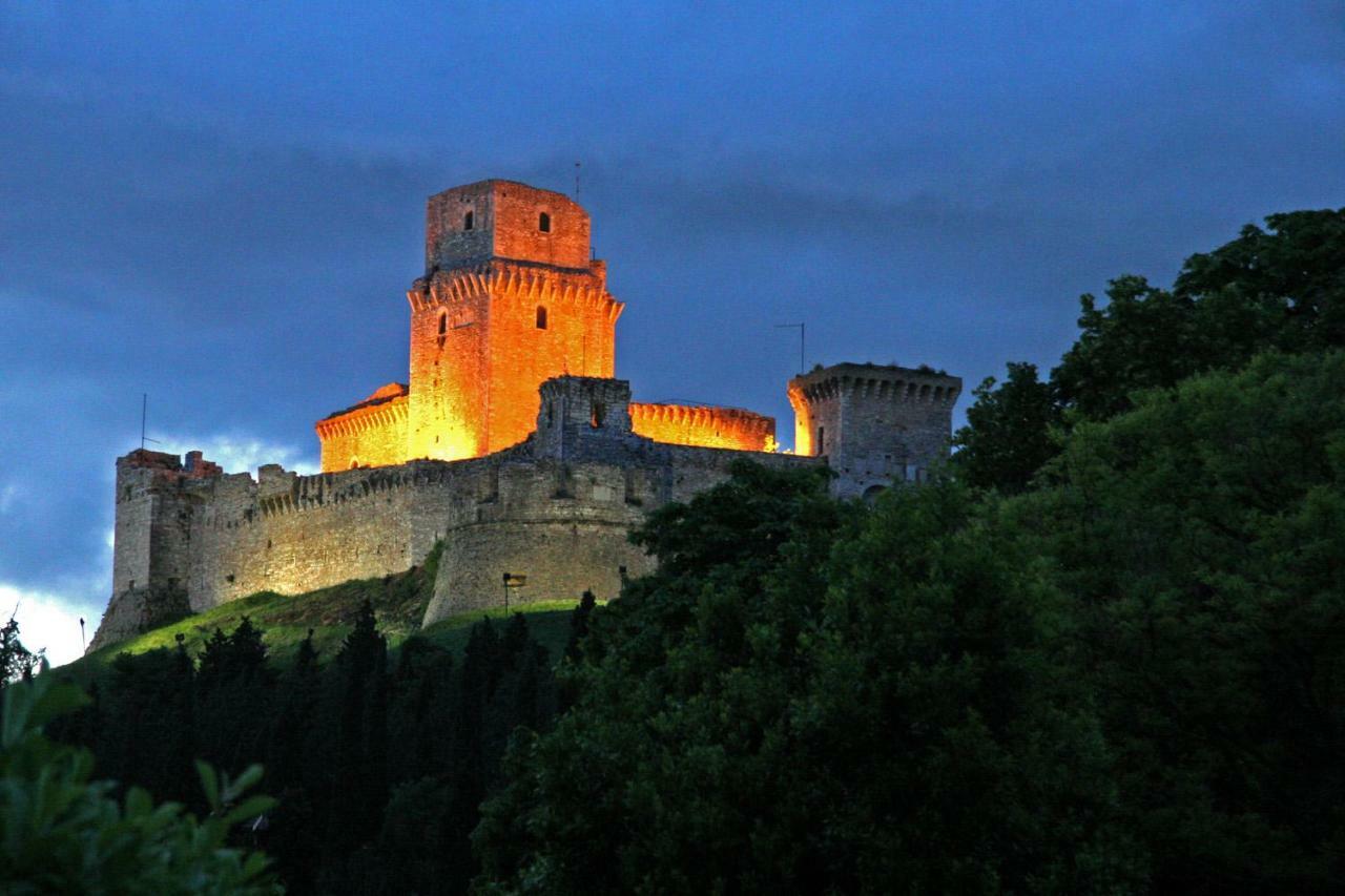 Il Turrione "App. Santa Chiara" Appartement Assisi Buitenkant foto