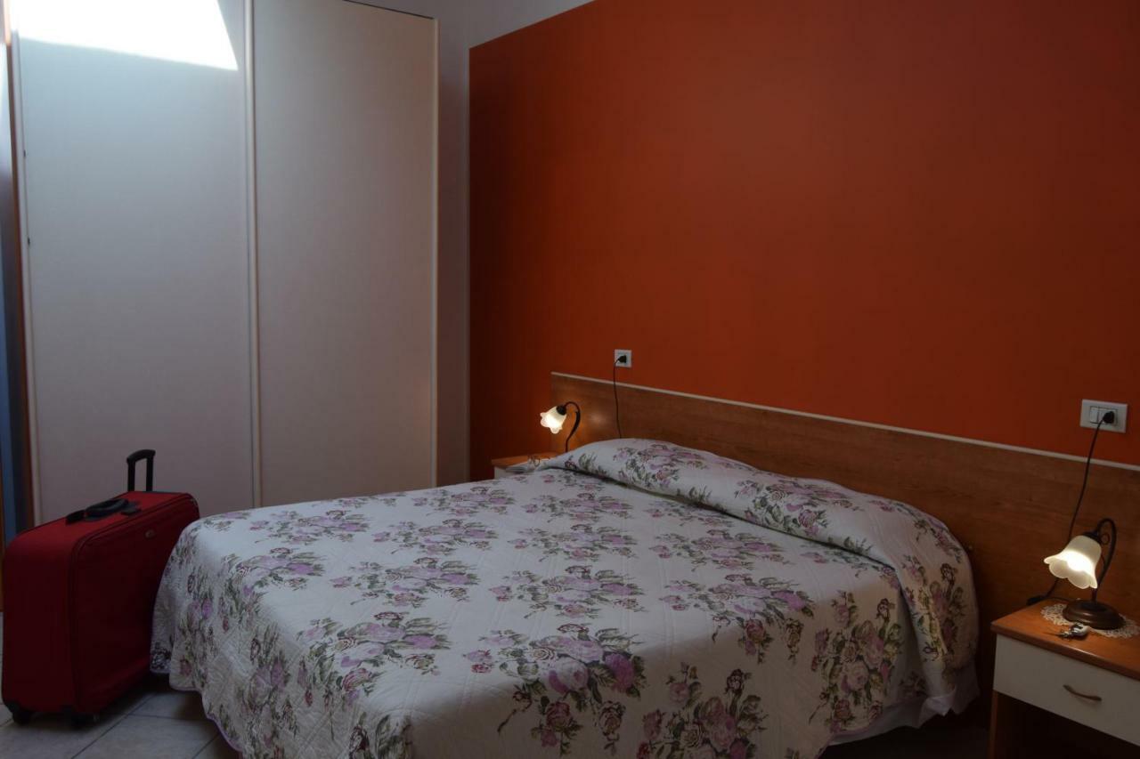 Il Turrione "App. Santa Chiara" Appartement Assisi Buitenkant foto